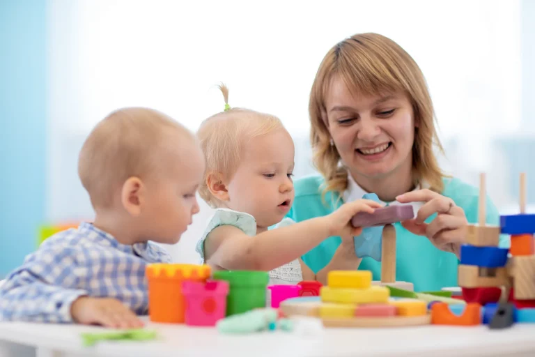 Montessori speelgoed voor thuis kopen